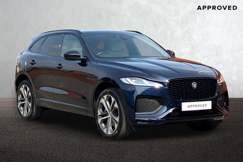 Jaguar F-PACE listing photo