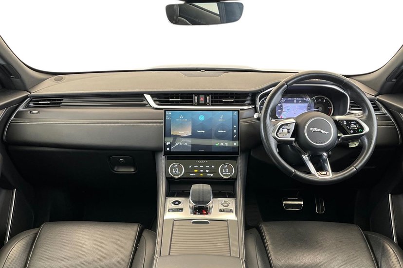 2023 Jaguar F-Pace thumbnail 10