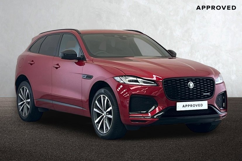 Jaguar F-PACE listing photo