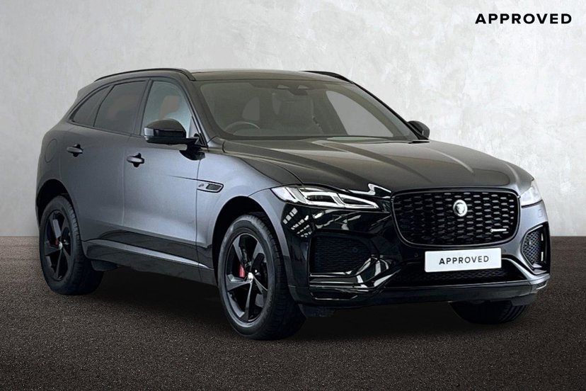 Jaguar F-PACE listing photo