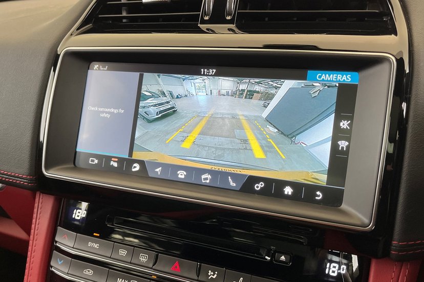 2019 Jaguar F-PACE thumbnail 13