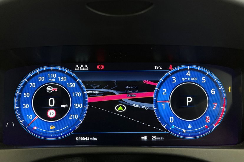 2019 Jaguar F-PACE thumbnail 17