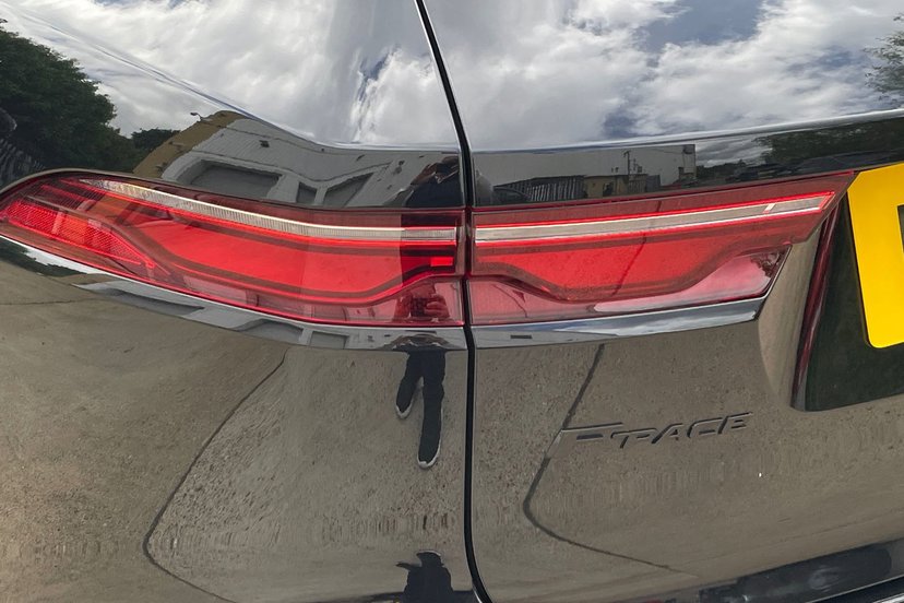 2022 Jaguar F-Pace thumbnail 20