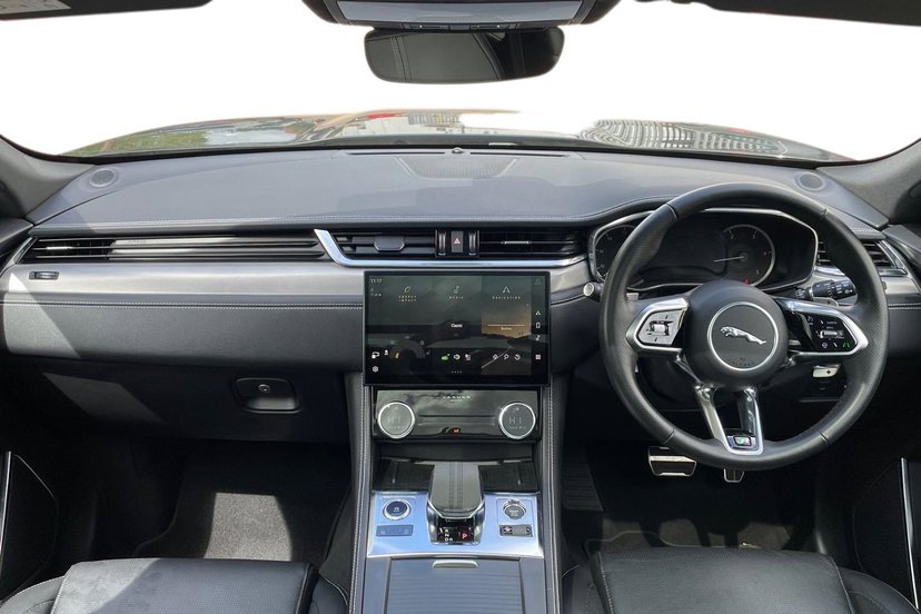 2022 Jaguar F-Pace thumbnail 10
