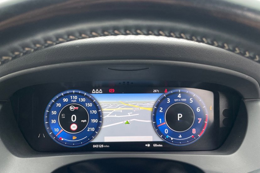 2020 Jaguar F-Pace thumbnail 17