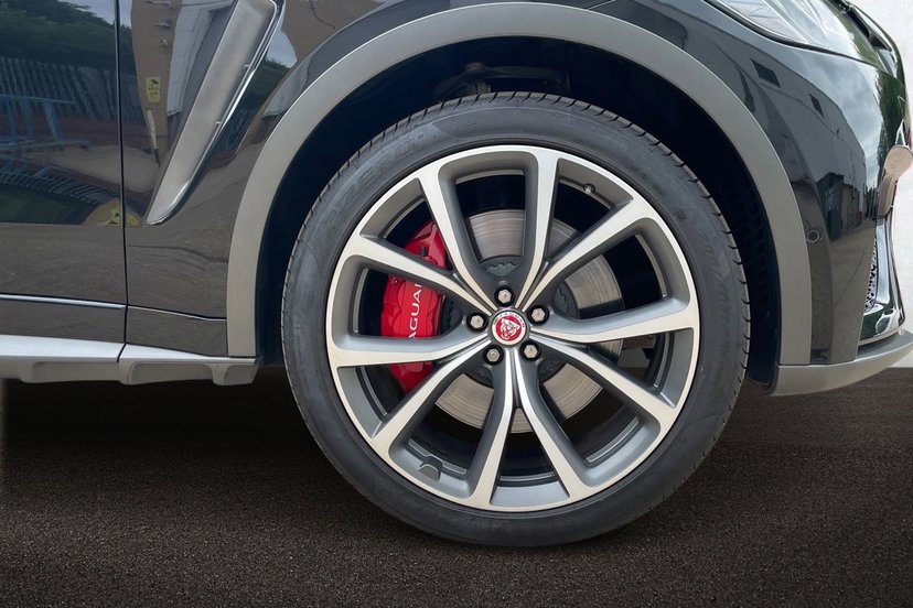2020 Jaguar F-Pace thumbnail 9