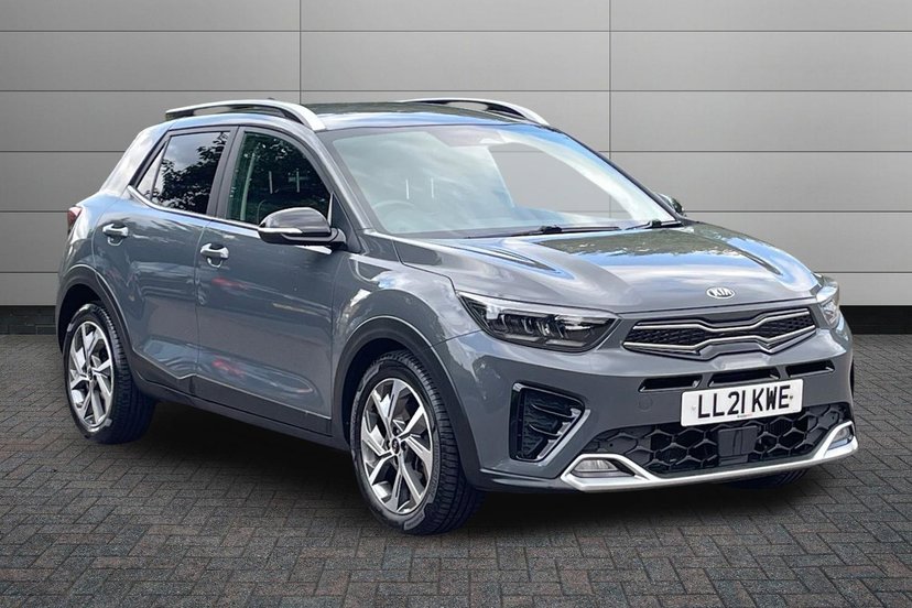 Kia Stonic listing photo