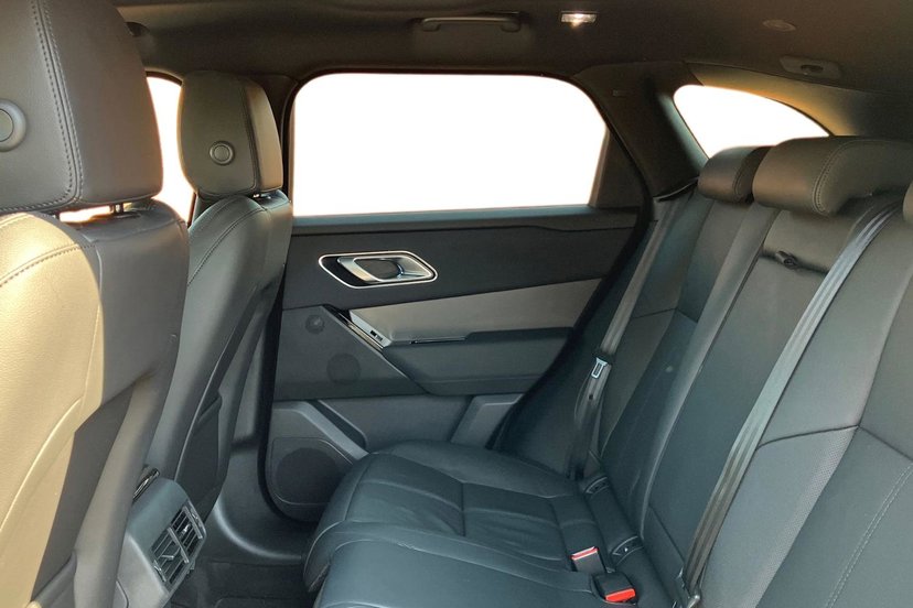 2025 Land Rover Range Rover Velar thumbnail 5