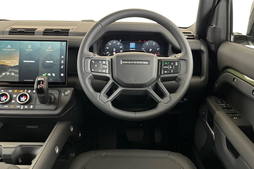 2026 Land Rover Defender thumbnail 16