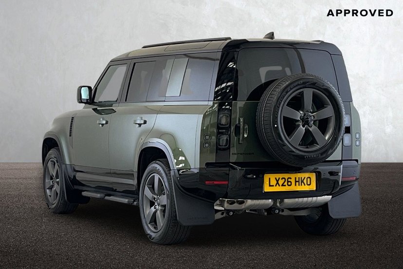 2026 Land Rover Defender thumbnail 3