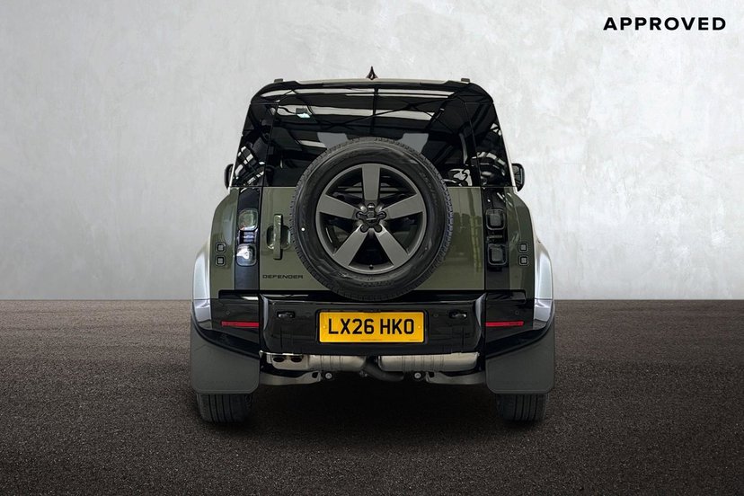 2026 Land Rover Defender thumbnail 7