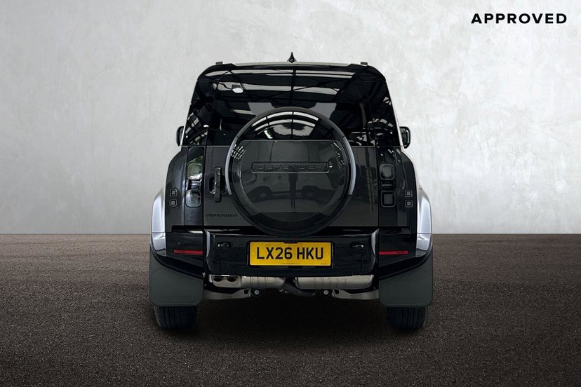 2026 Land Rover Defender thumbnail 7