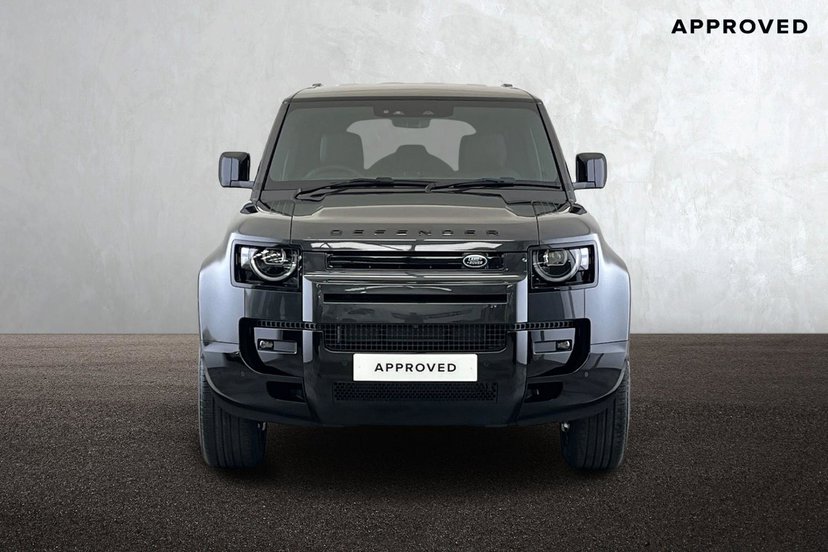 2026 Land Rover Defender thumbnail 8