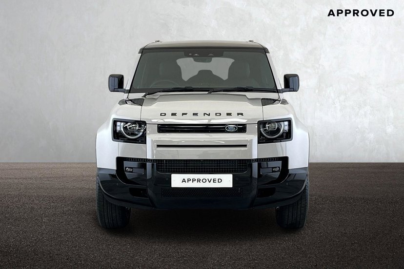 2026 Land Rover Defender thumbnail 8