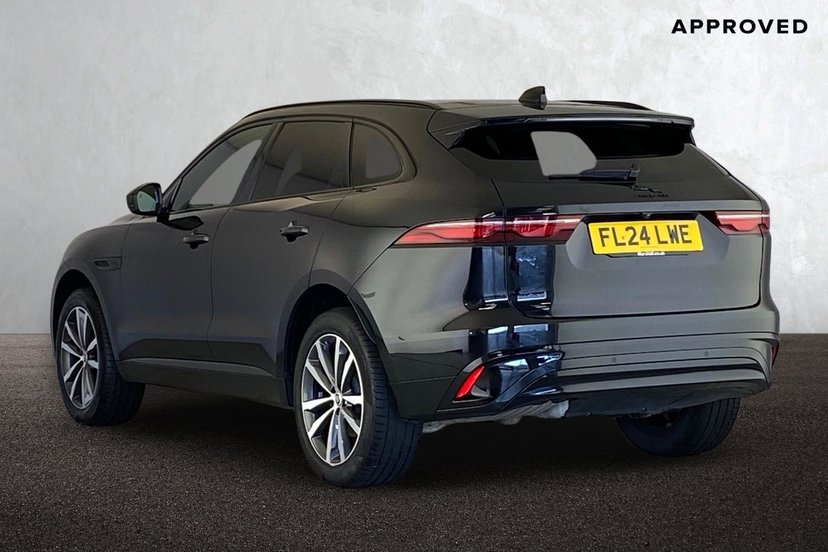2024 Jaguar F-Pace thumbnail 4