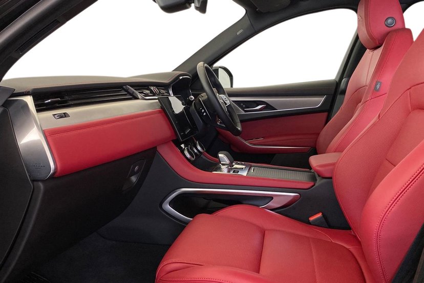 2024 Jaguar F-Pace thumbnail 6