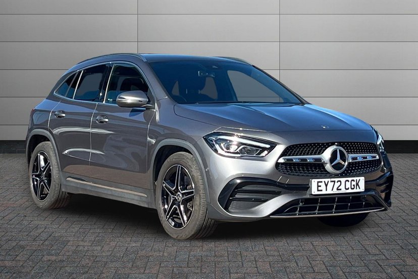Mercedes-Benz GLA listing photo