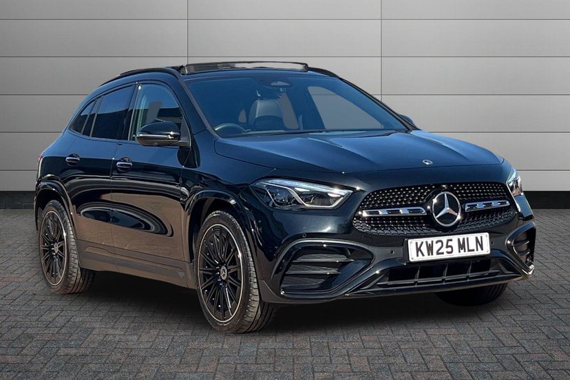 Mercedes-Benz GLA listing photo