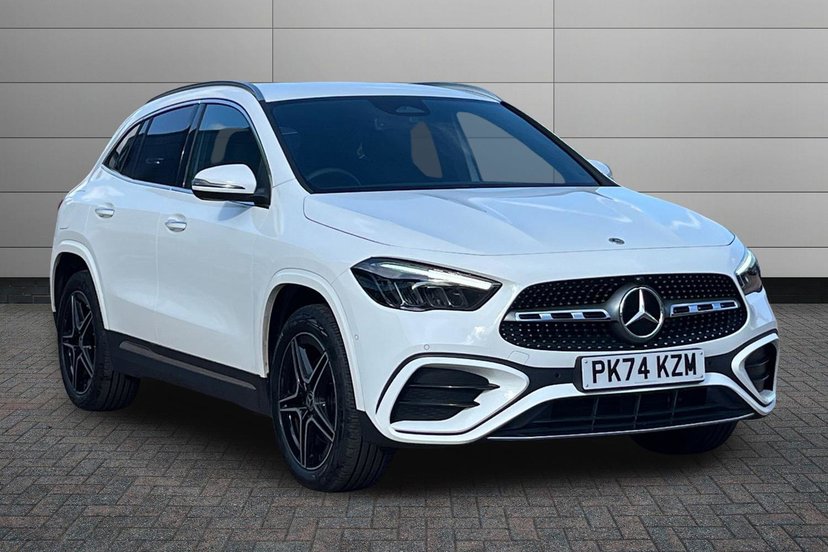 Mercedes-Benz GLA listing photo