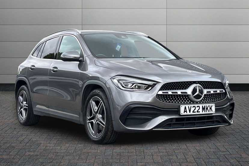 Mercedes-Benz GLA listing photo
