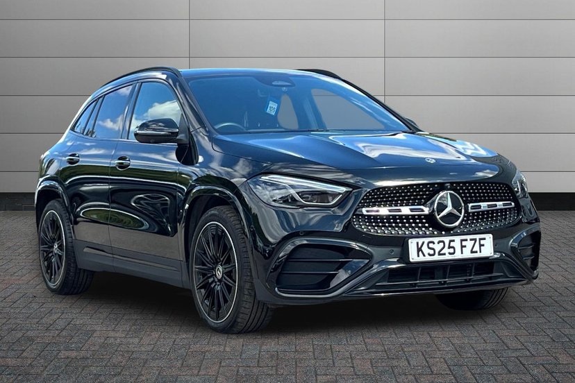 Mercedes-Benz GLA listing photo