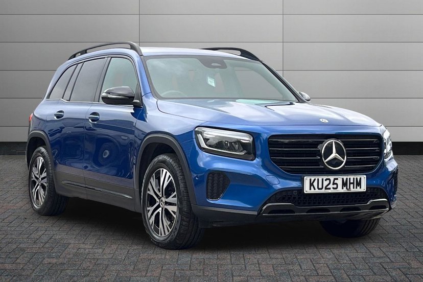 Mercedes-Benz GLB listing photo