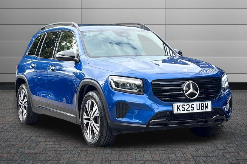 Mercedes-Benz GLB listing photo