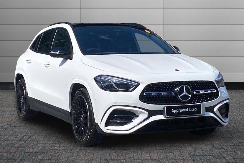 Mercedes-Benz GLA listing photo