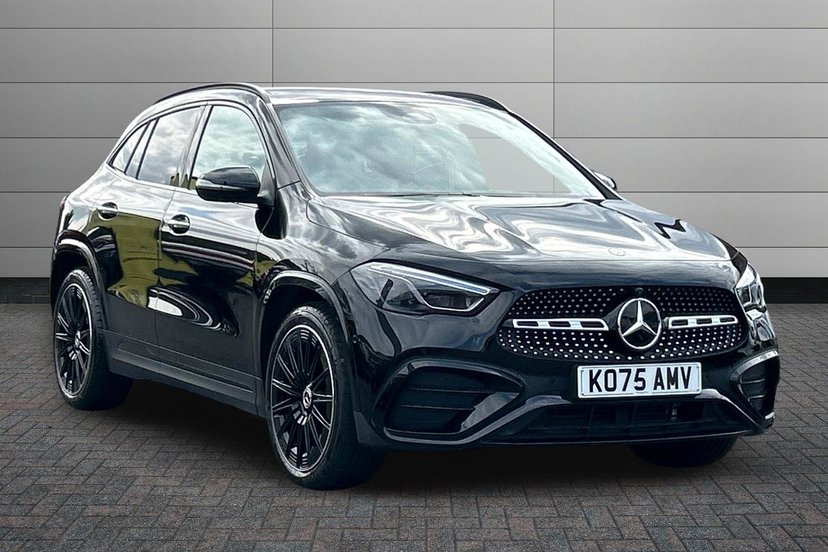 Mercedes-Benz GLA listing photo