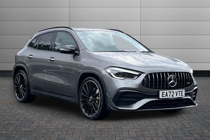 Mercedes-Benz GLA listing photo