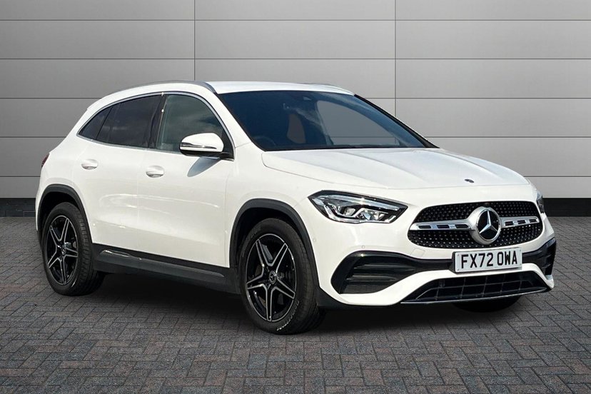 Mercedes-Benz GLA listing photo