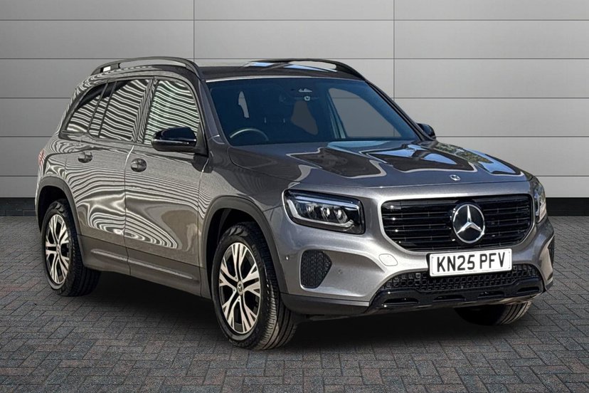 Mercedes-Benz GLB listing photo