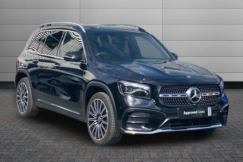 Mercedes-Benz GLB listing photo