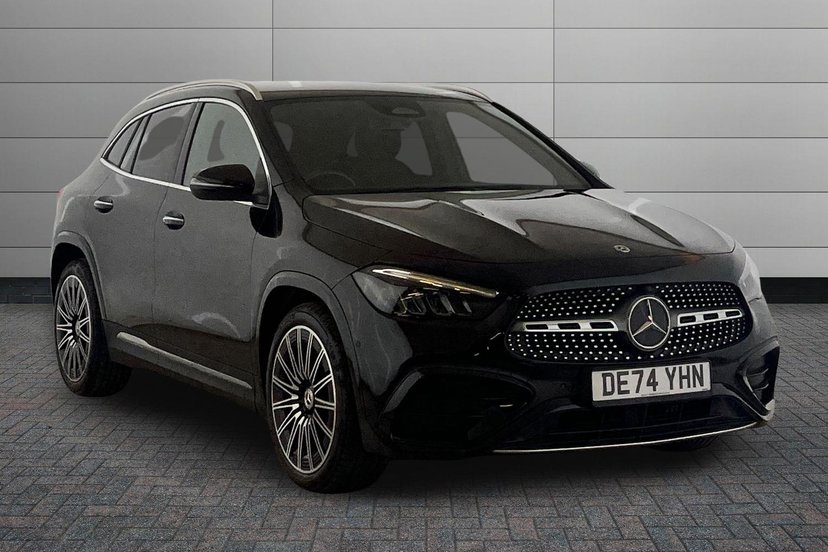 Mercedes-Benz GLA listing photo