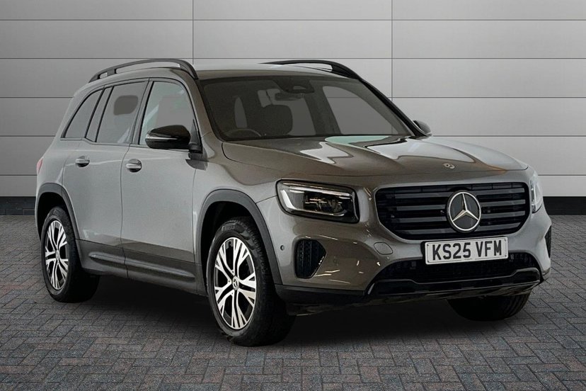 Mercedes-Benz GLB listing photo