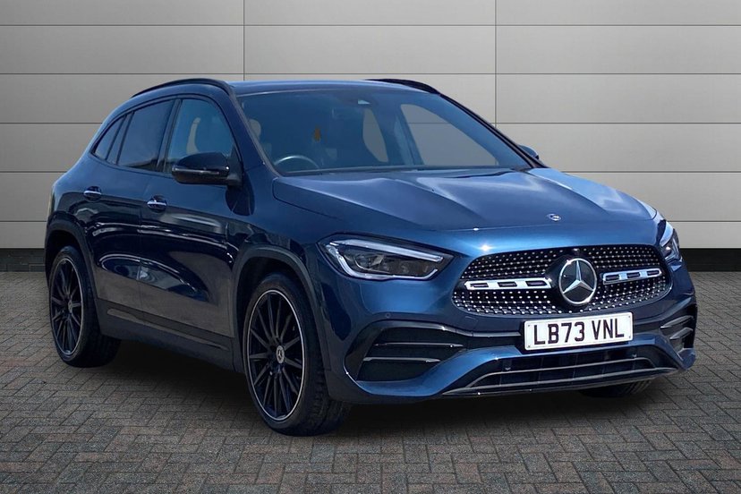 Mercedes-Benz GLA listing photo