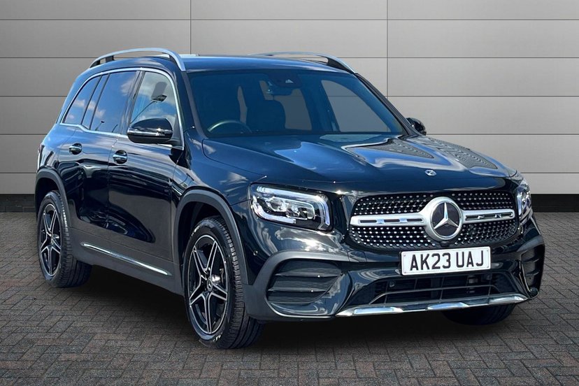 Mercedes-Benz GLB listing photo