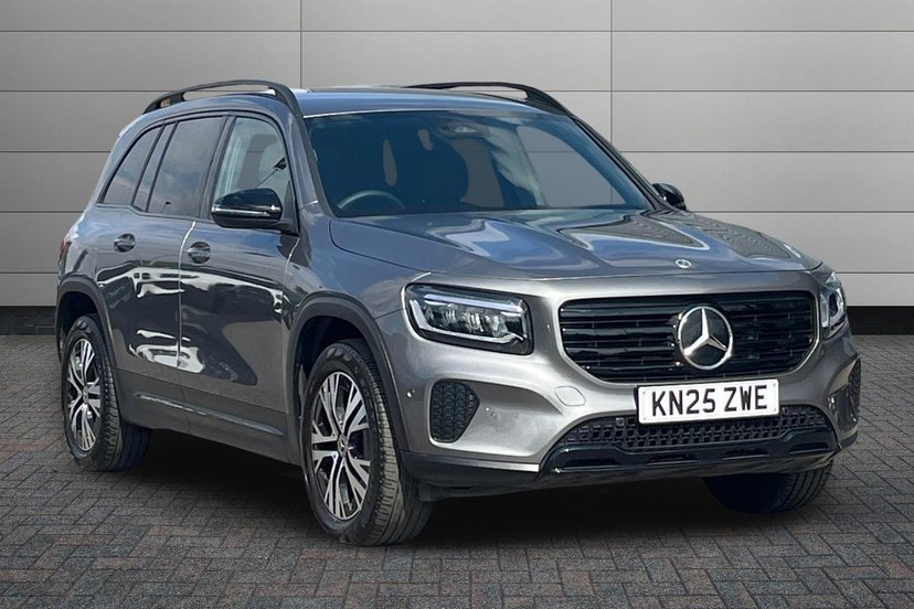 Mercedes-Benz GLB listing photo
