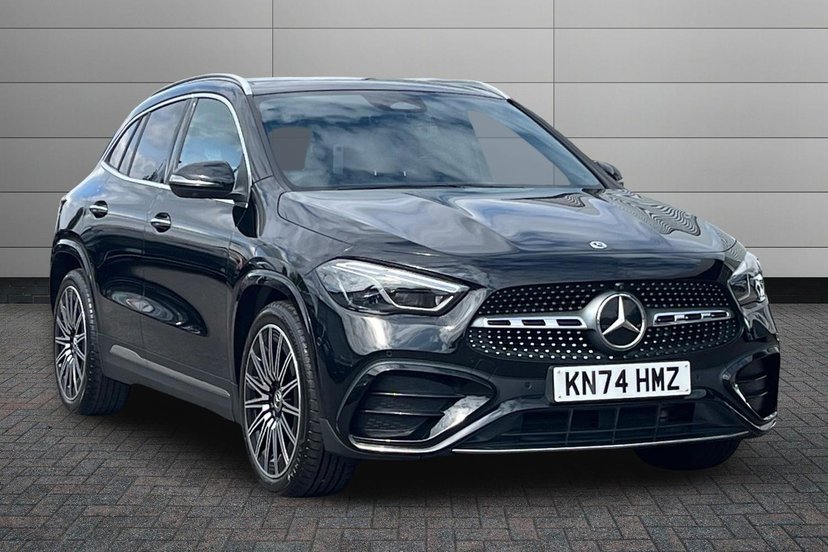 Mercedes-Benz GLA listing photo