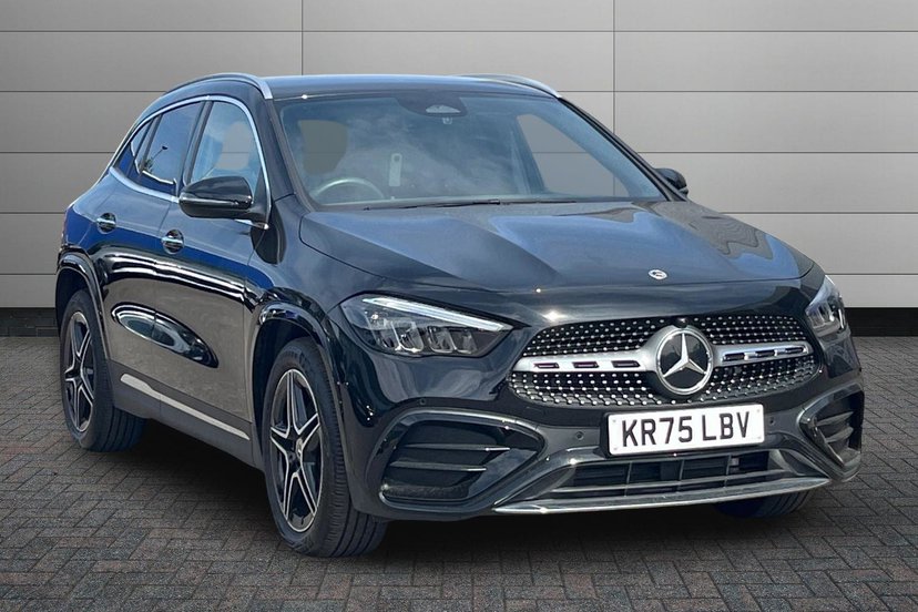 Mercedes-Benz GLA listing photo