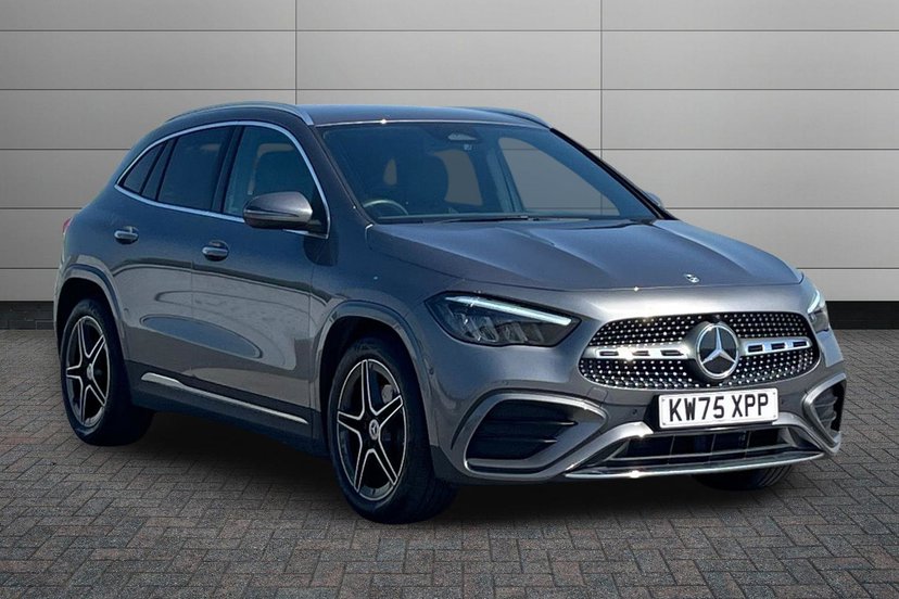 Mercedes-Benz GLA listing photo