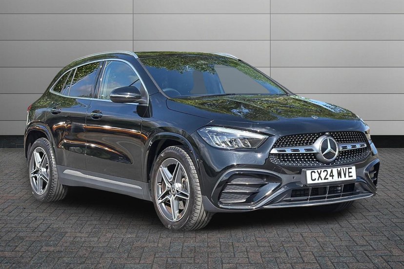 Mercedes-Benz GLA listing photo