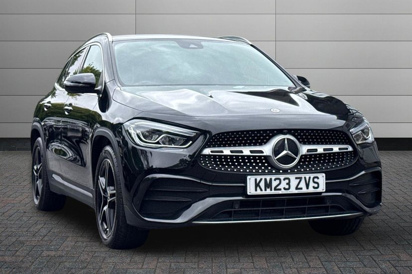 Mercedes-Benz GLA listing photo