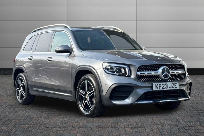 Mercedes-Benz GLB listing photo