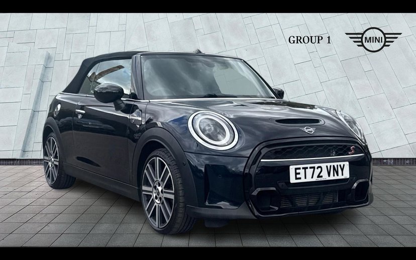 MINI Convertible listing photo