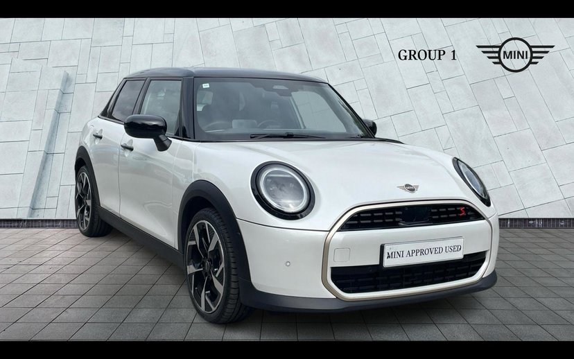 MINI Hatch listing photo