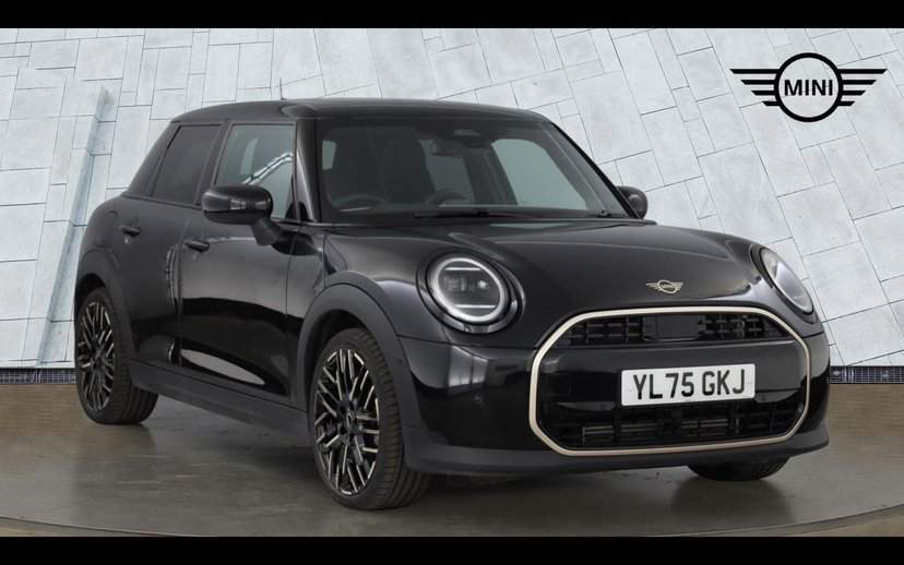 MINI Hatch listing photo