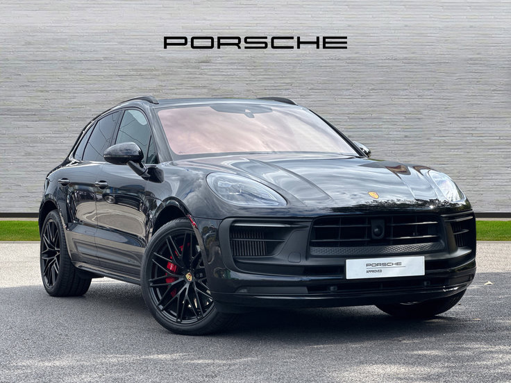 Porsche Macan listing photo