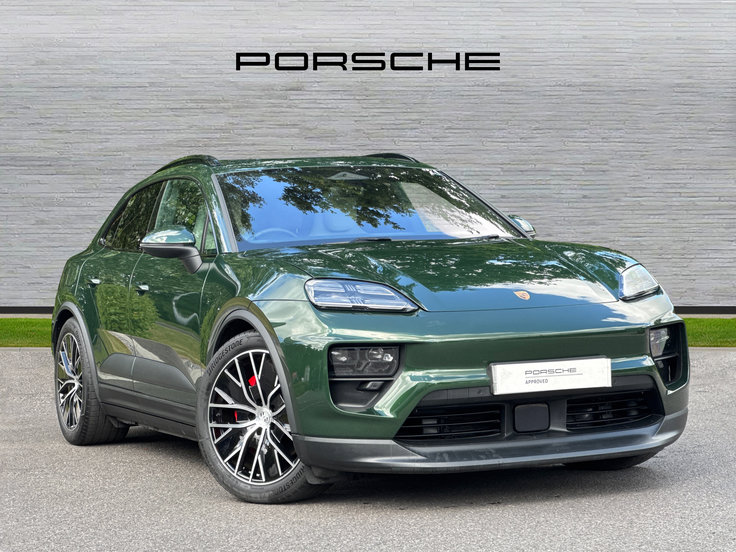 Porsche Macan listing photo