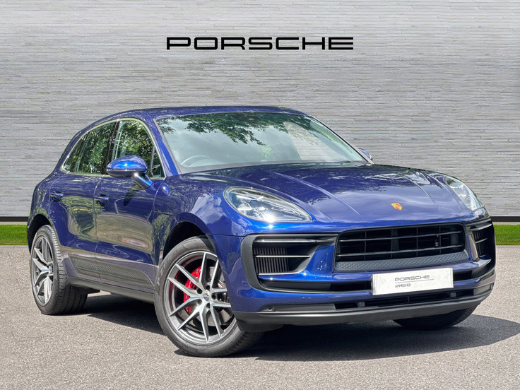 Porsche Macan listing photo